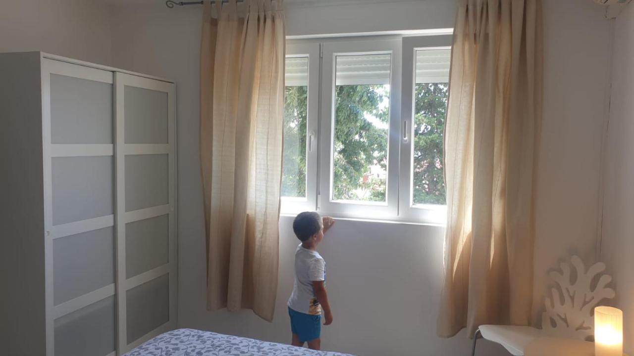 Sanela- Apartman Za Bezbrizan Odmor Crikvenica Kültér fotó